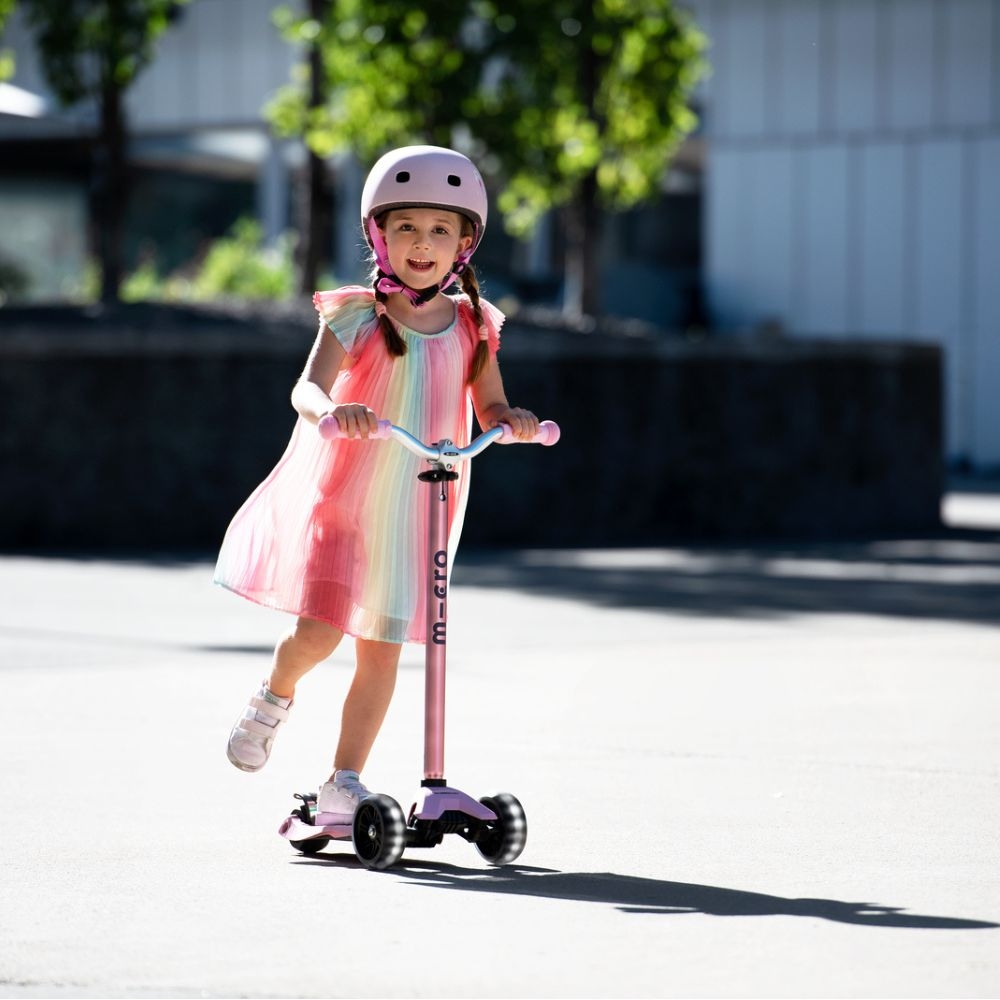 Micro Maxi Deluxe Pro Scooter
